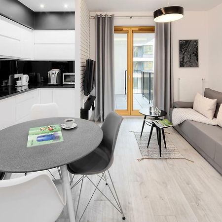 Native Apartments Lubelska 10 Krakow Dış mekan fotoğraf