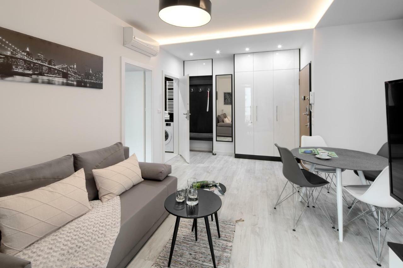 Native Apartments Lubelska 10 Krakow Dış mekan fotoğraf